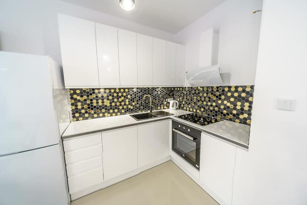 Urbannestgroup - City Center - Sienna 65 Warsawa Bagian luar foto